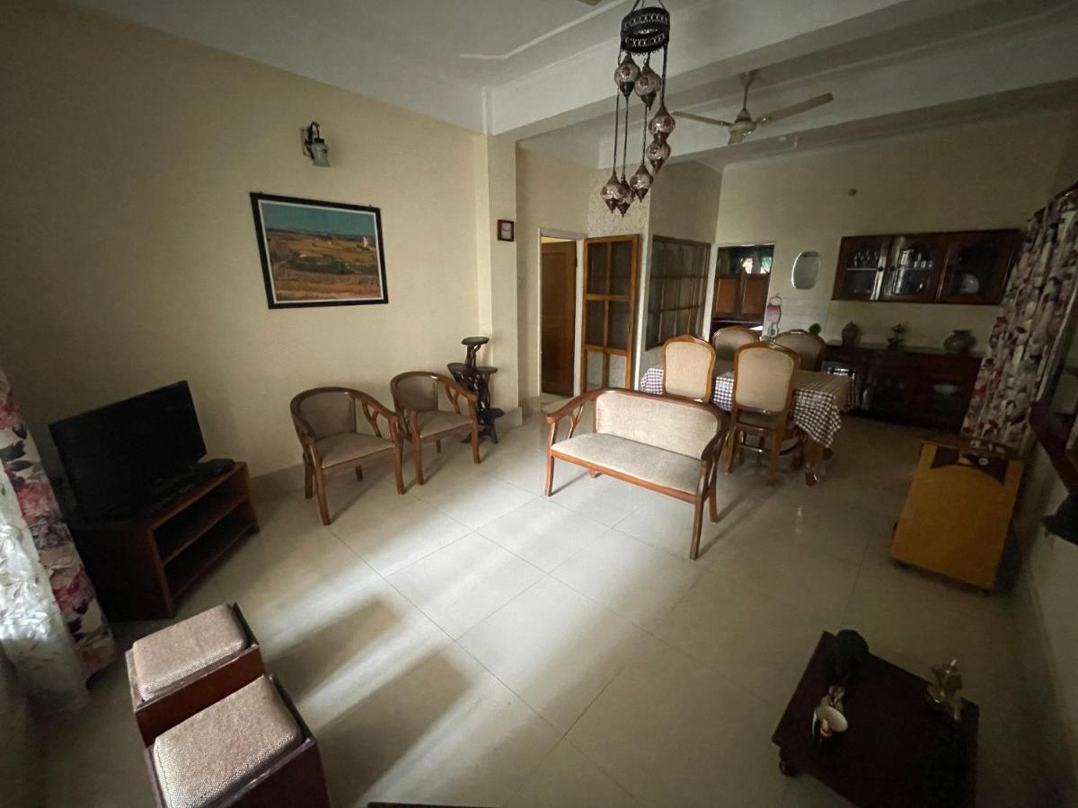 The Choudhury Manor Homestay Guwahati Zewnętrze zdjęcie