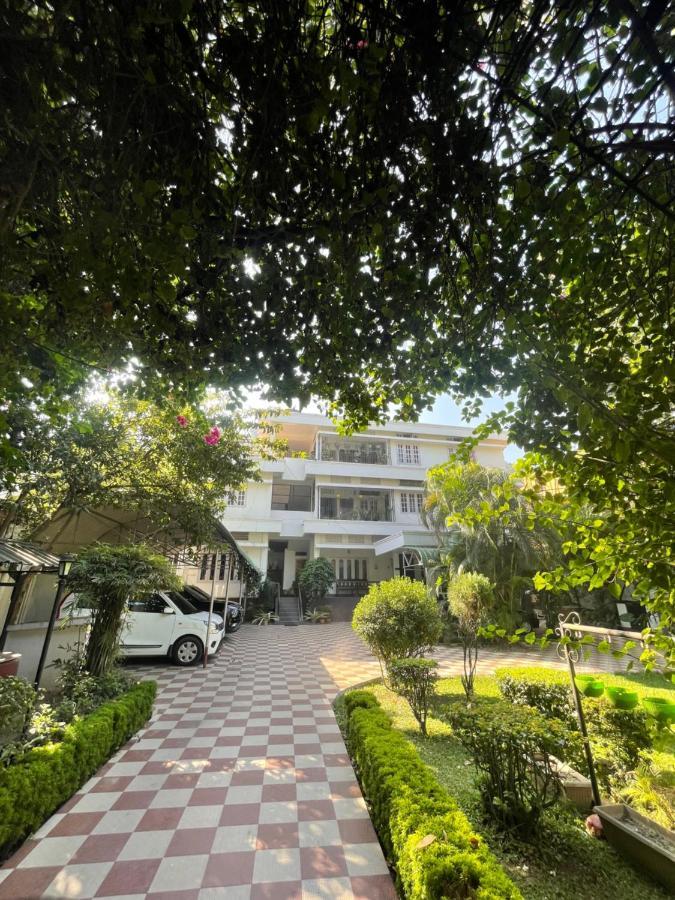 The Choudhury Manor Homestay Guwahati Zewnętrze zdjęcie