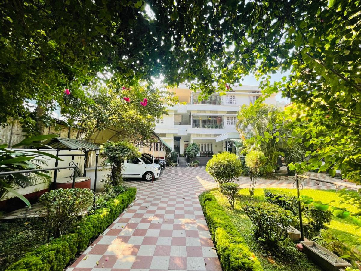 The Choudhury Manor Homestay Guwahati Zewnętrze zdjęcie